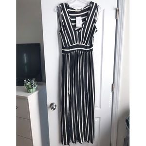 🔅SALE🔅NWT Striped Maxi Dress